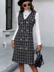 Plaid midi dress with V-neck, sleeveless double-breasted design and gold buttons