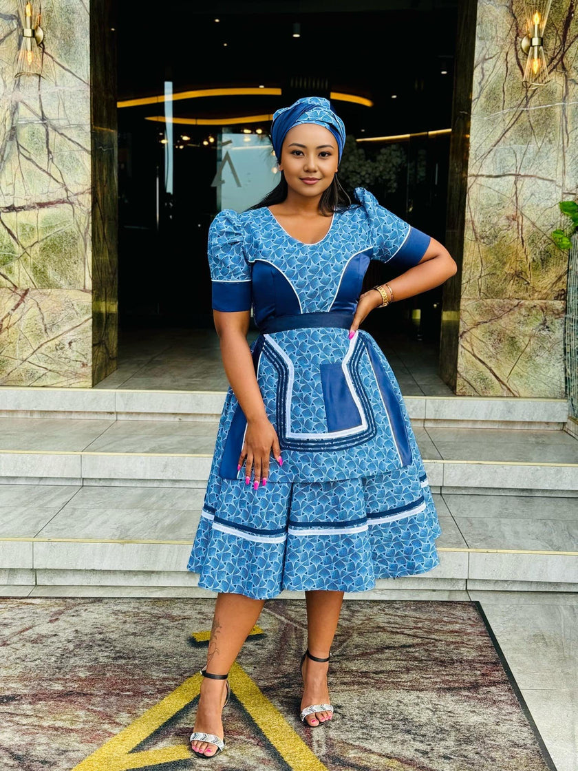 Blue puff sleeve flare dress with African print, V-neck
