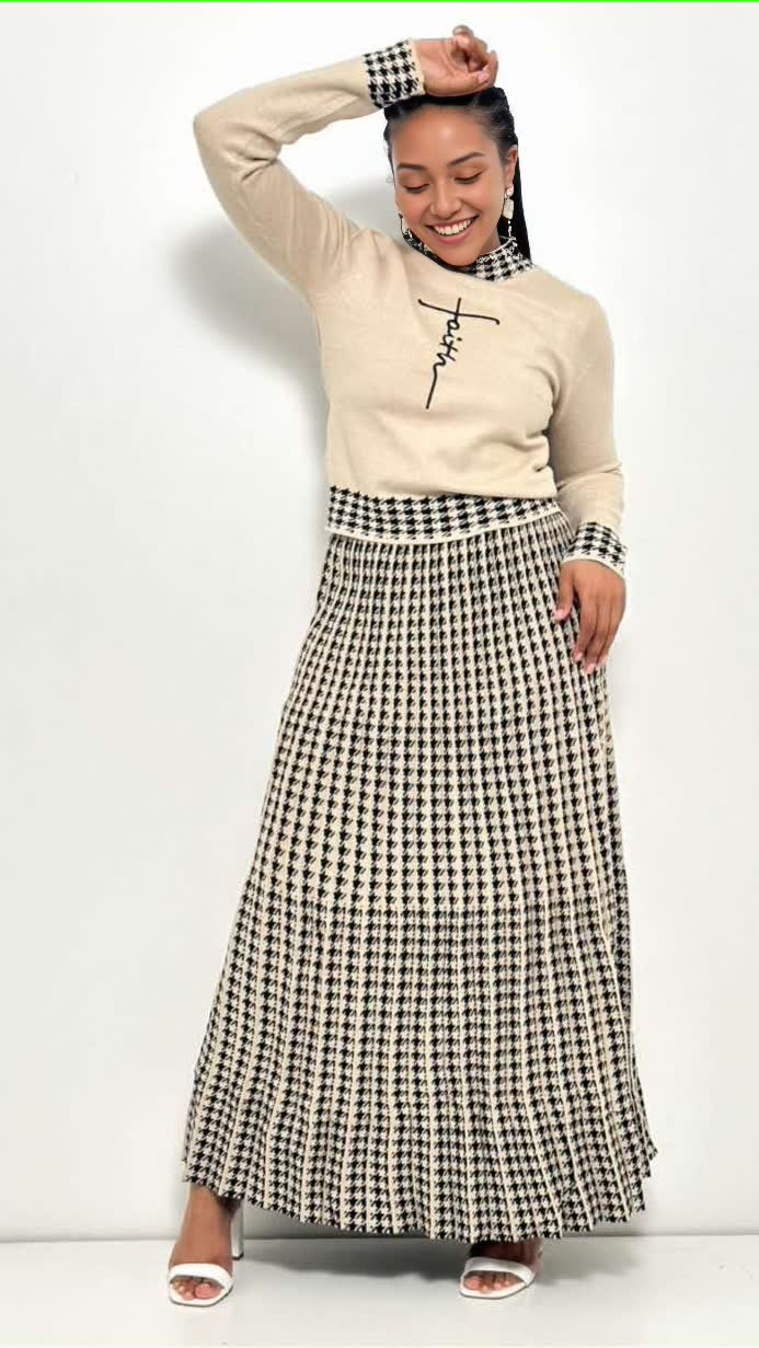 Twin Set Houndstooth Knit Top Skirt Chic