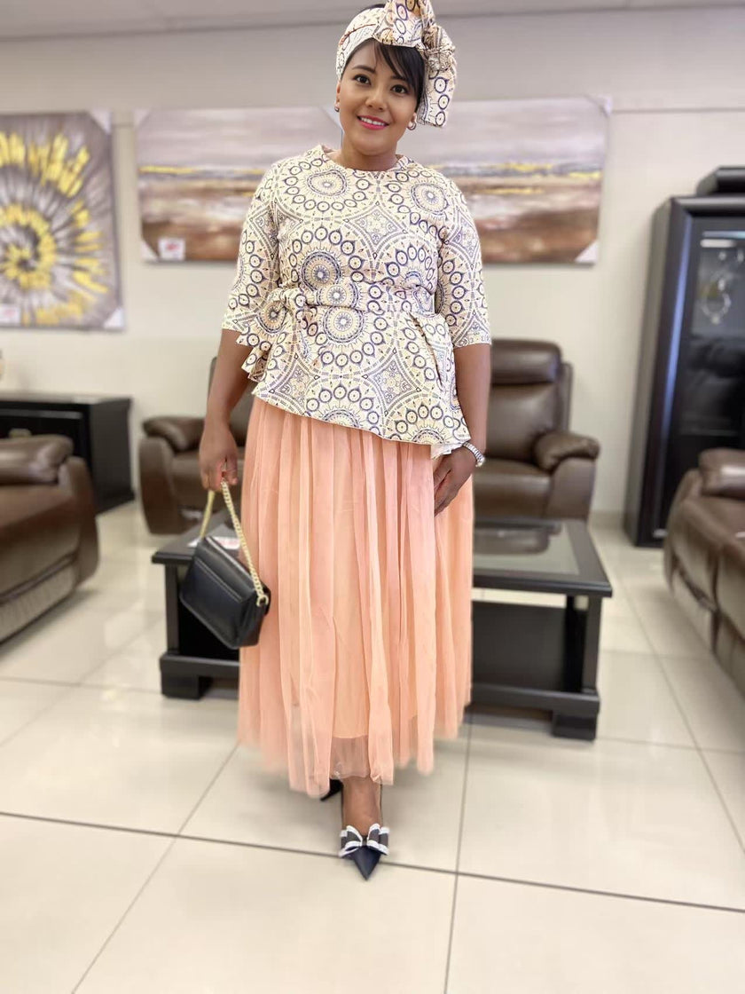 Women's Two-Piece Set - Sleeveless Geometric Pattern Top with Asymmetric Hem and Layered Long Tulle Skirt