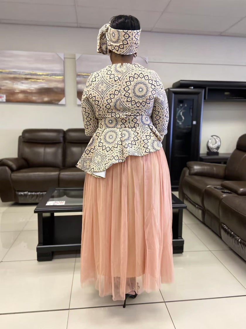 Women's Two-Piece Set - Sleeveless Geometric Pattern Top with Asymmetric Hem and Layered Long Tulle Skirt