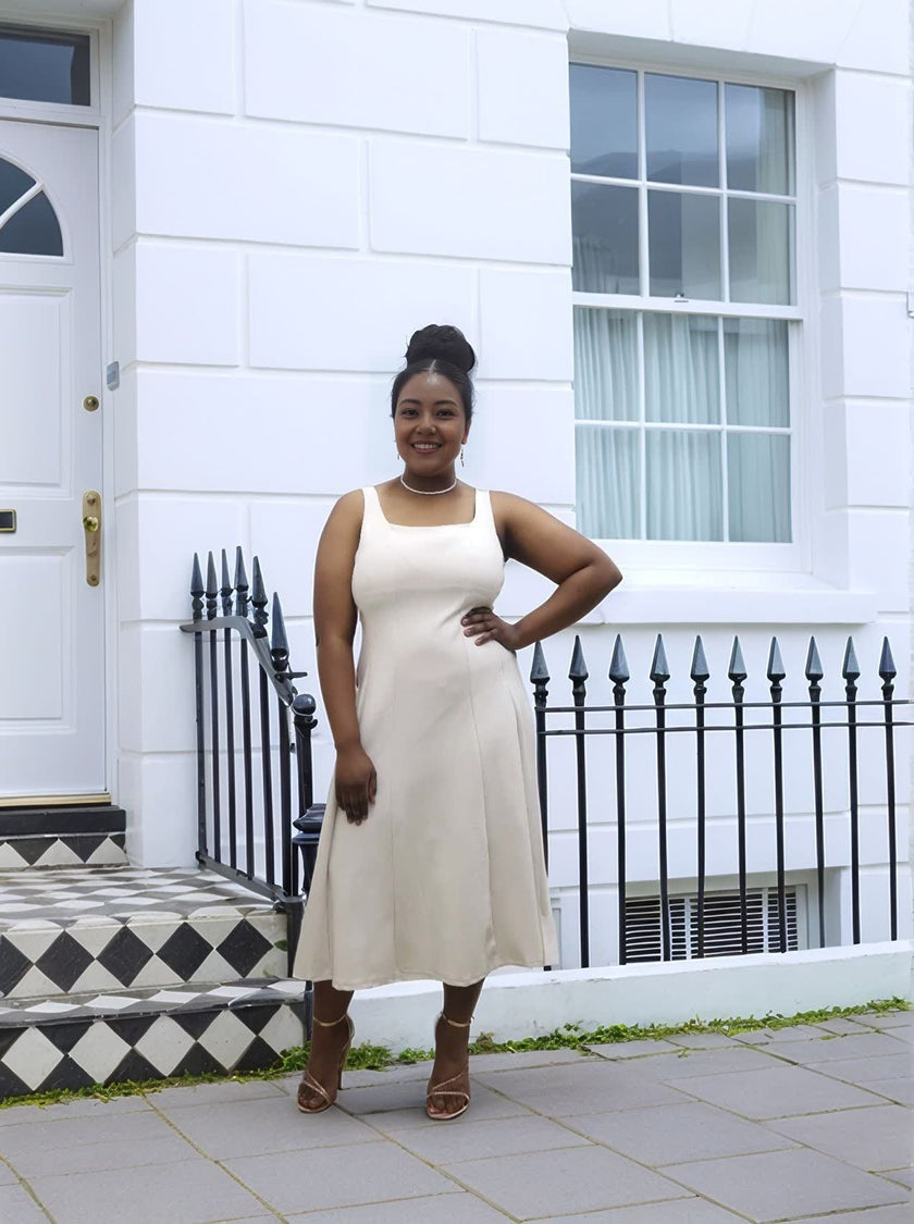 Minimalist Sleeveless Midi Dress with Square Neck and Waist-Defined Silhouette