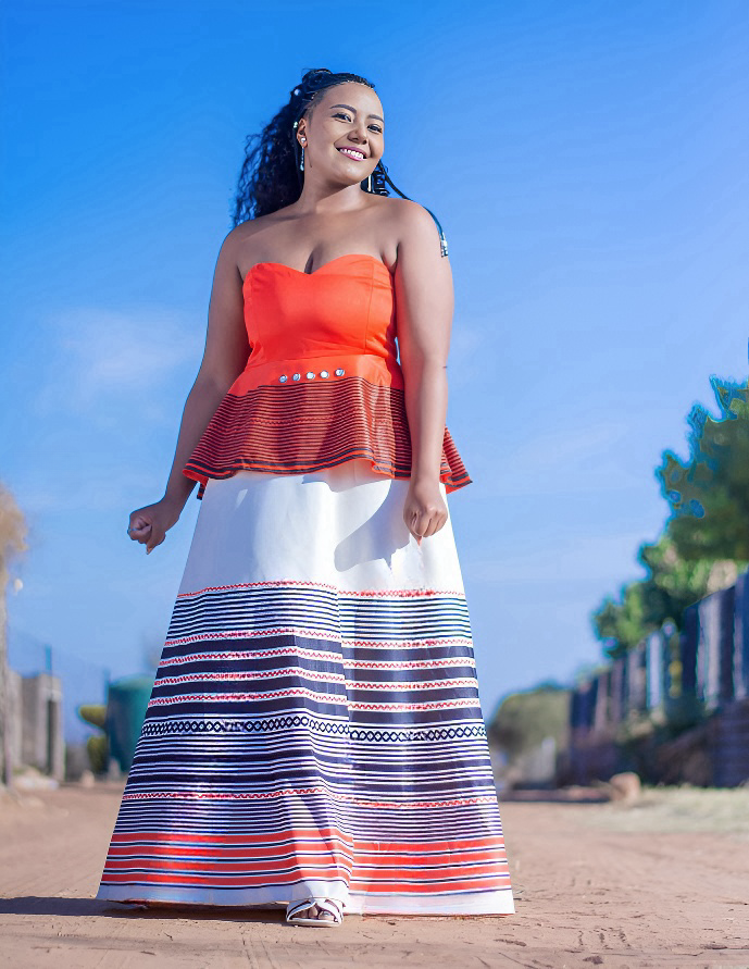 Elegant Off-Shoulder Maxi Dress for Formal and Casual Occasions in Spring/Summer