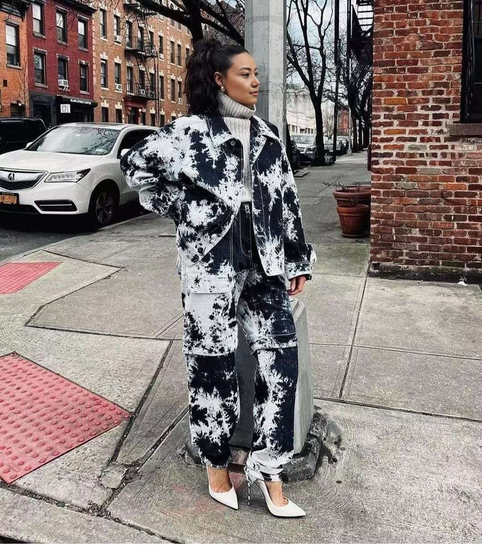 Black-and-white tie-dye twin set jacket and pants with button-front jacket