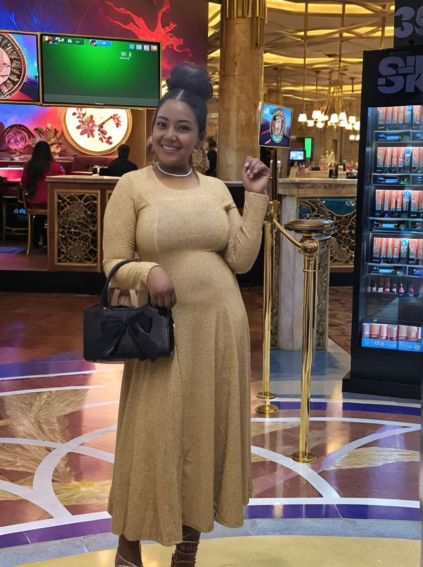 Elegant Long-Sleeve Gown Dress with Waist-Shaping Cut