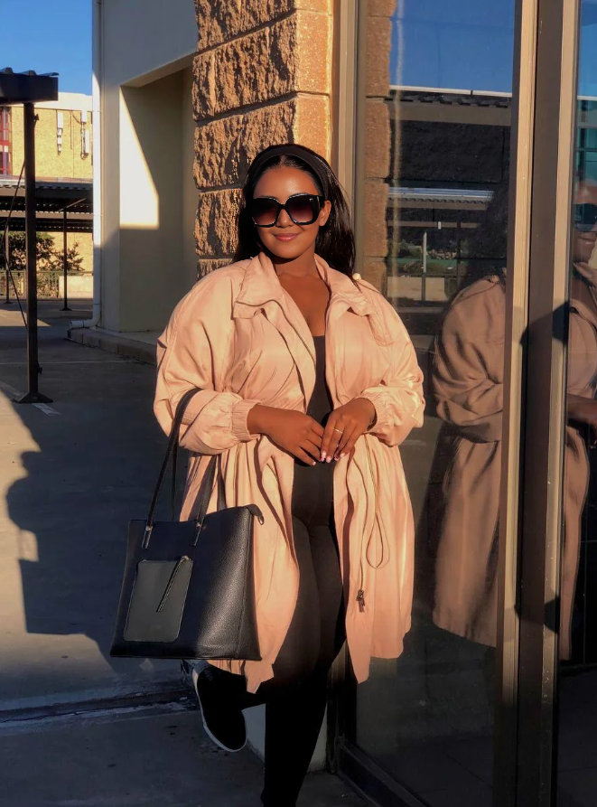 Lightweight Trench Coat for Spring and Autumn, High-Quality Fabric