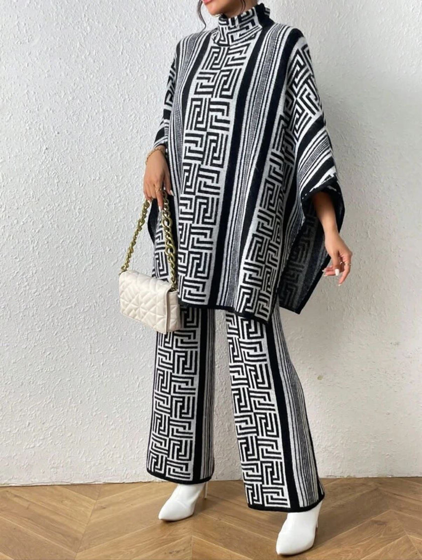 Geometric Labyrinth Pattern Knit Tunic and Pants Set