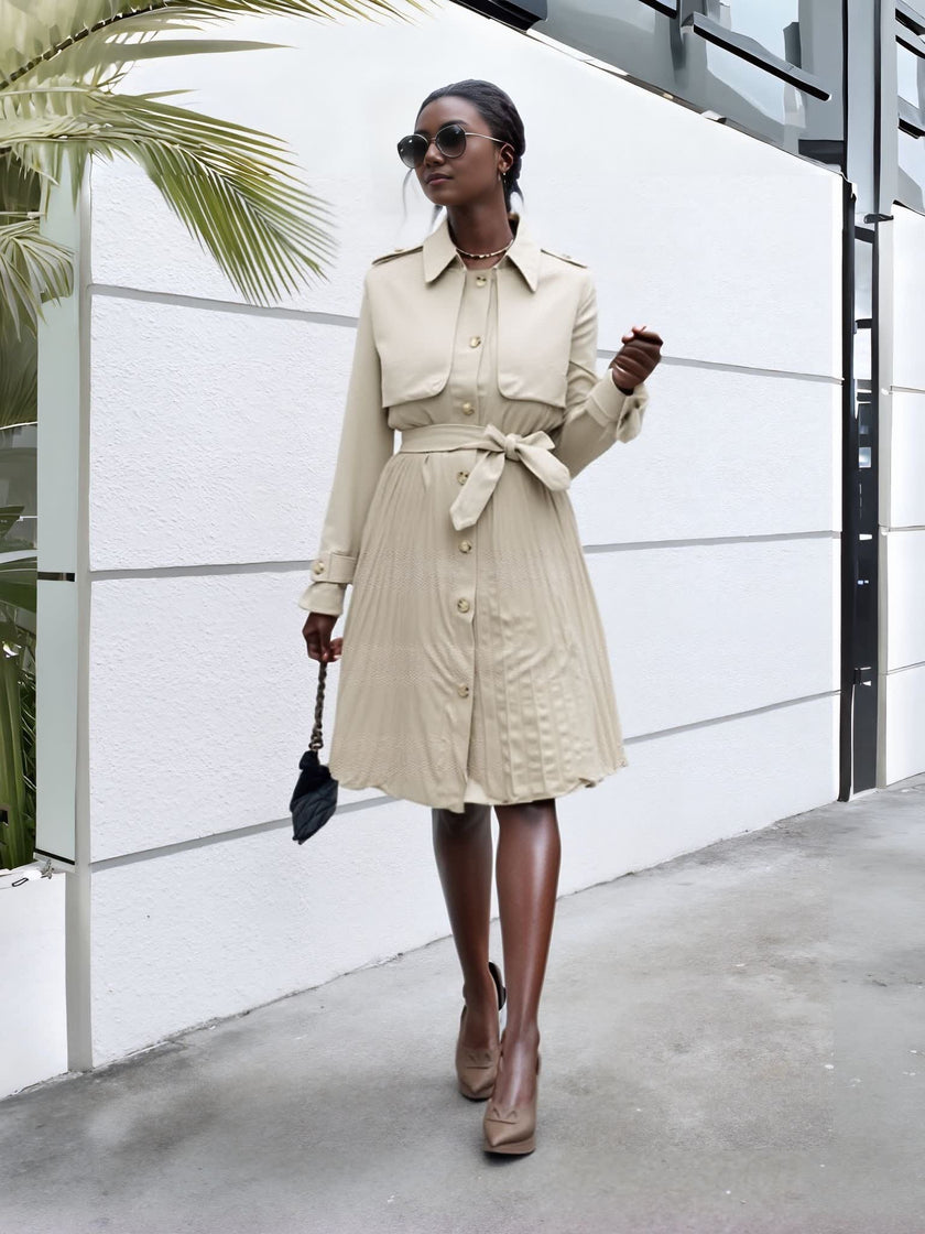 Women's Long Trench Coat｜Belted Waist Design｜Single-Breasted Closure｜Turn-Down Collar｜Long Sleeves｜Pleated Skirt Hem Detail