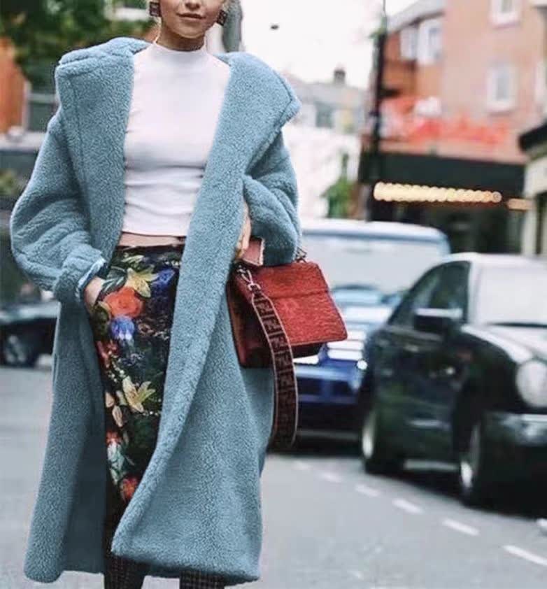 Urban Chic Long Winter Coat, Perfect for Business and Casual