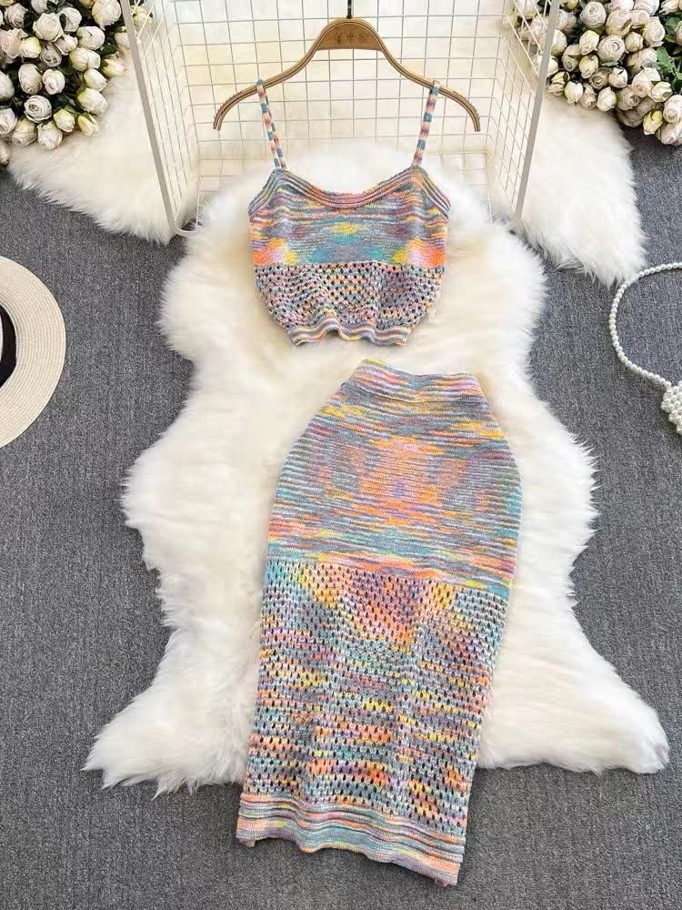 Vibrant Multi-Hued Knit Twin Set with Scalloped Top & Fitted Skirt