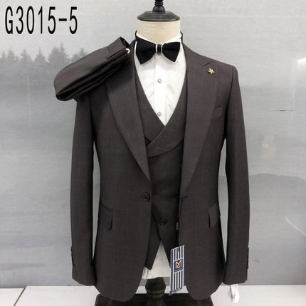 Slim fit plaid suit set with vest and black bow tie on mannequin