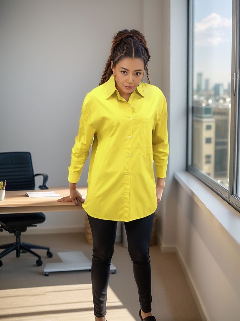Relaxed fit shirt in yellow, button-front and pointed collar with long sleeves